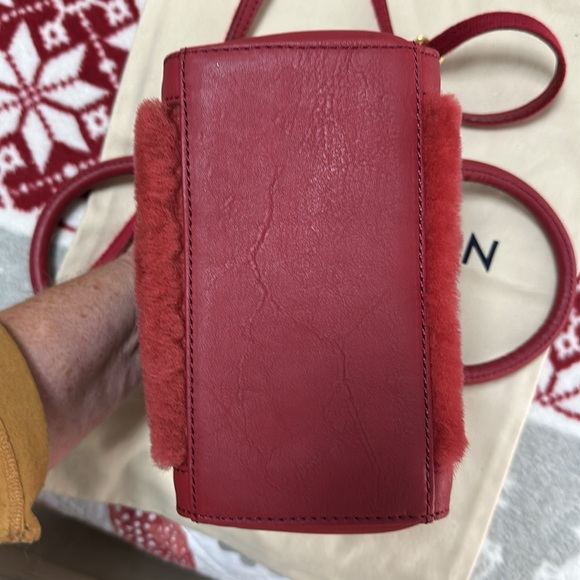 Burberry blue label burgundy shearling and leather 2 way handbag - Picture 14 of 15